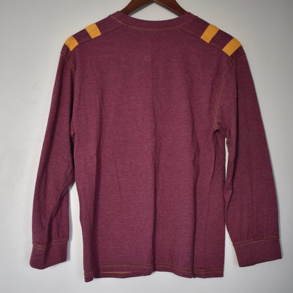 NBA Cleveland Cavaliers sporty three quarter sleeve tee with logo - Picture 5 of 5